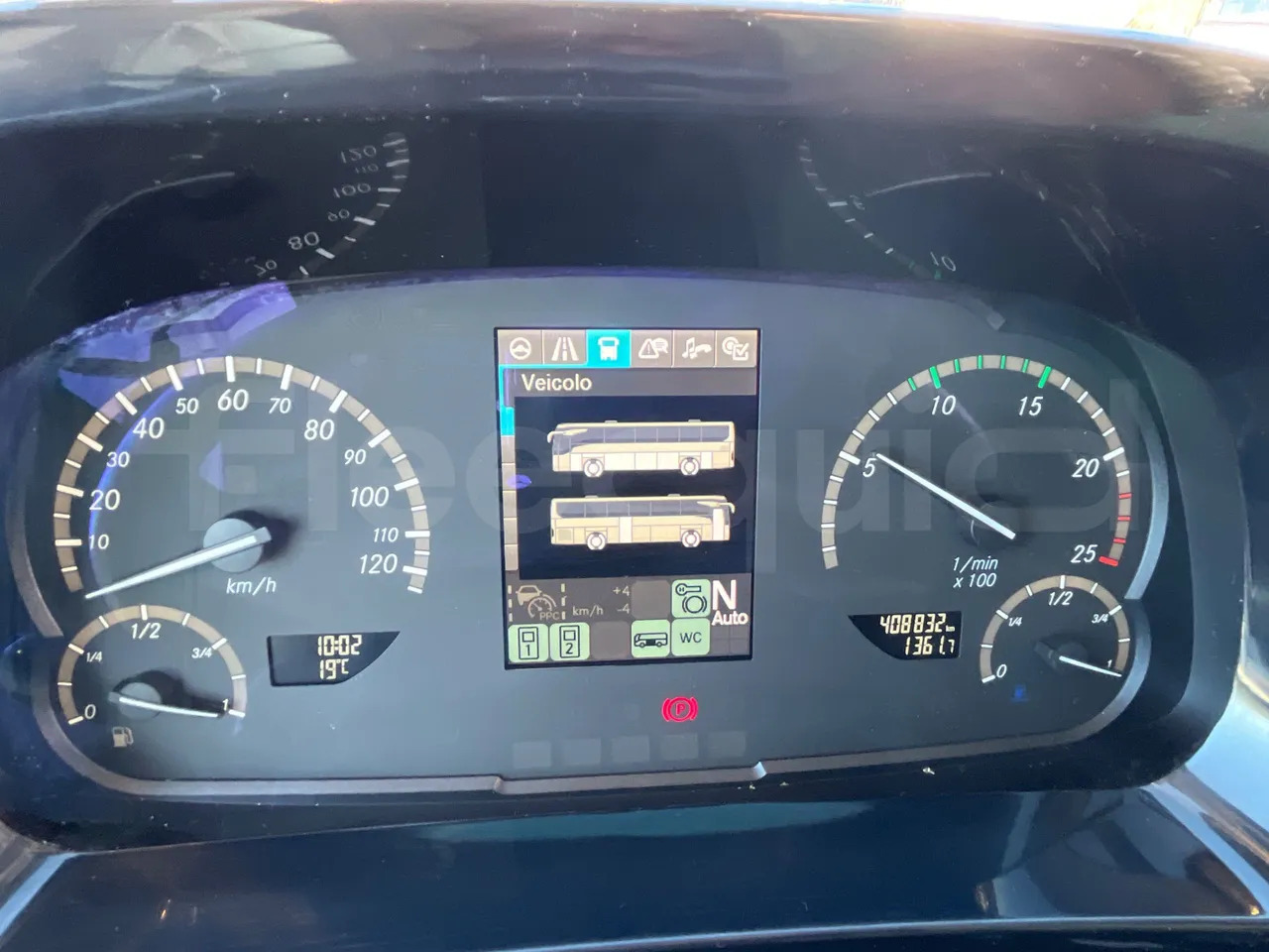 Mercedes-Benz Tourismo - Bus pariwisata: gambar 3 Mercedes-Benz Tourismo - Bus pariwisata: gambar 3