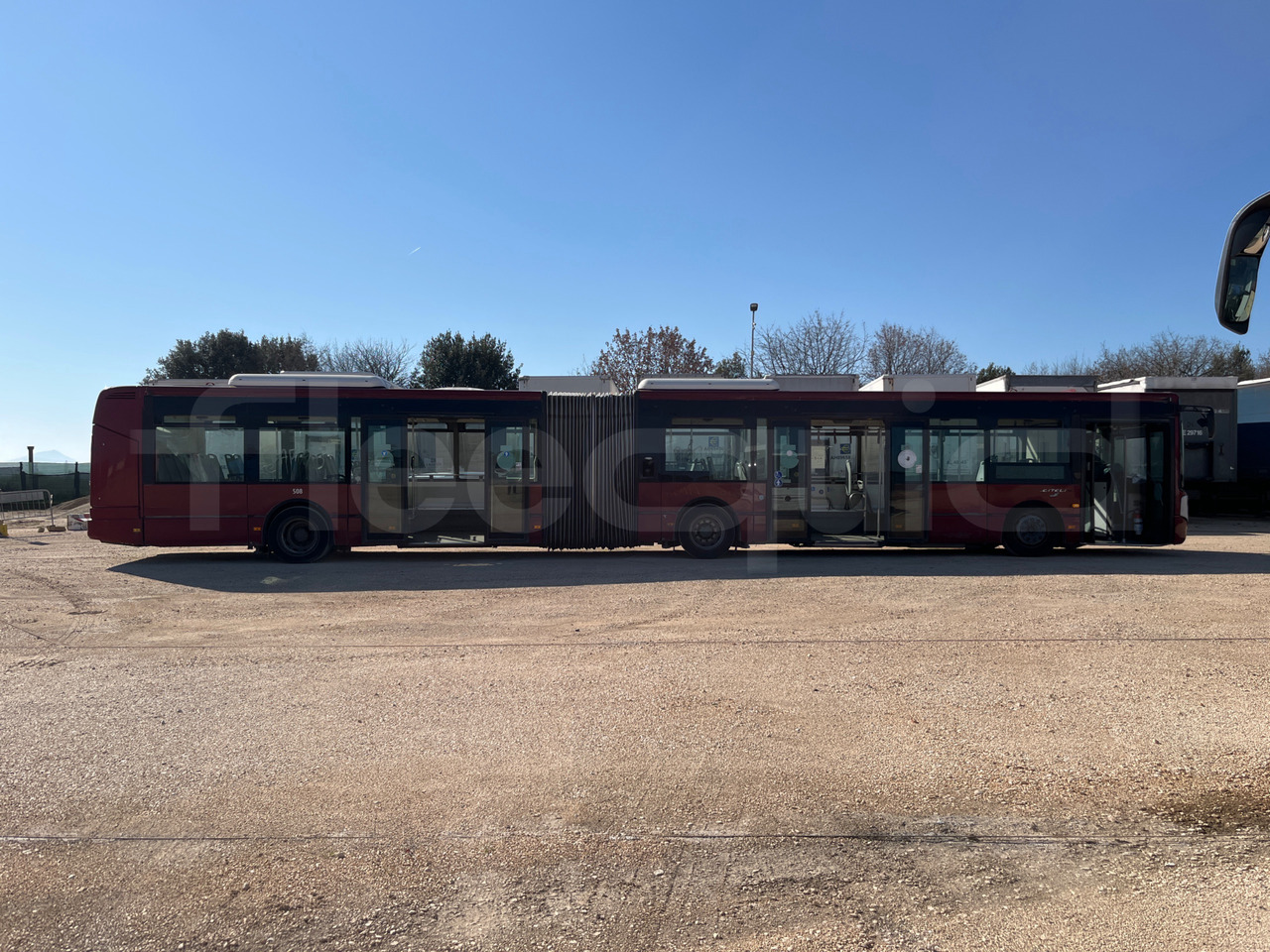 Bus kota N. 6 Iveco Citelis: gambar 12