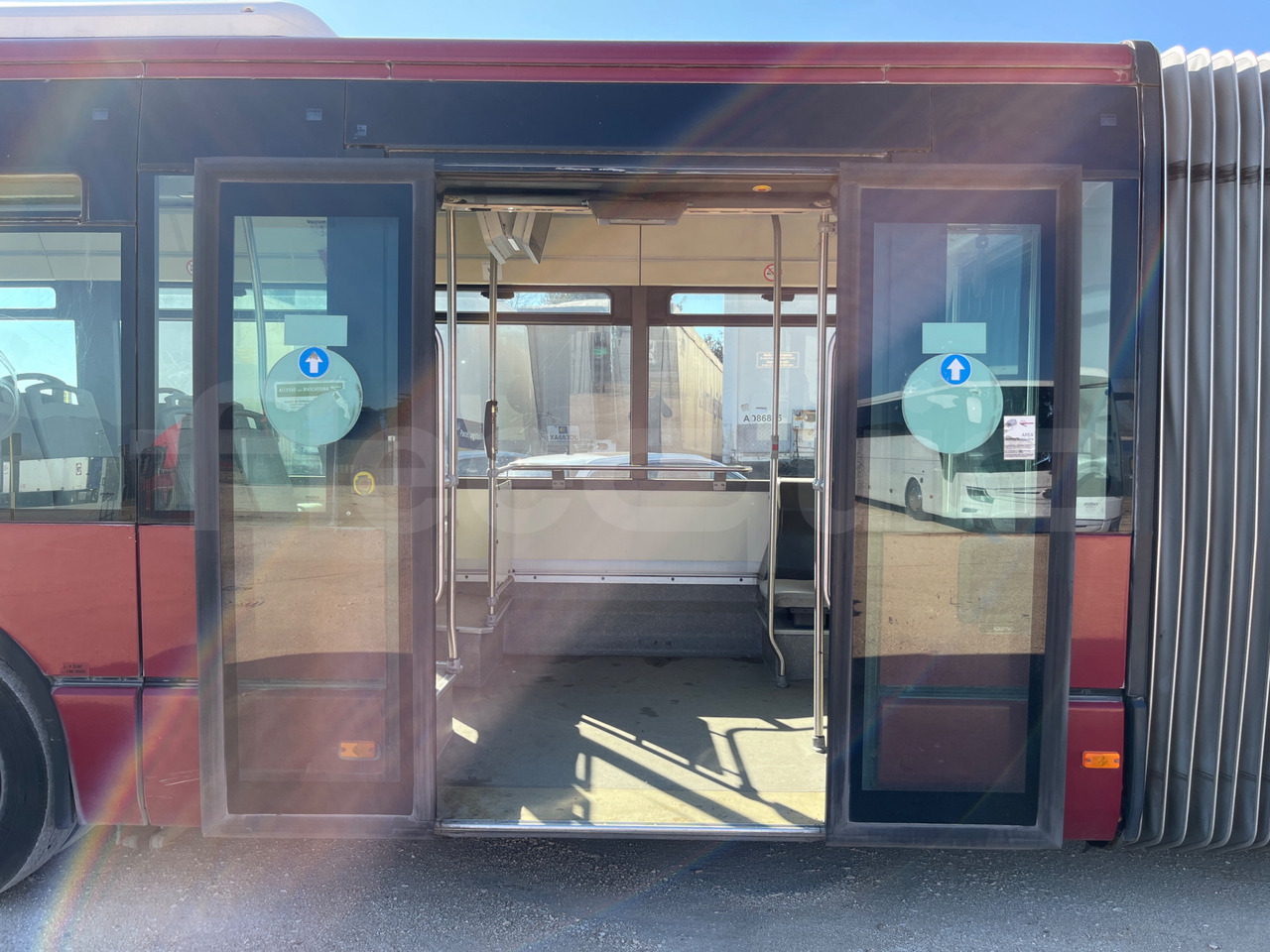 Bus kota N. 6 Iveco Citelis: gambar 15