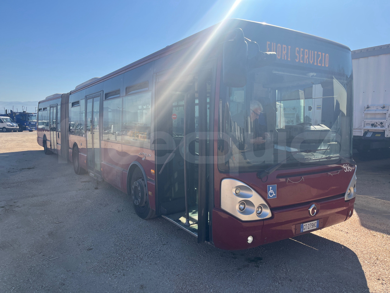 N.6Iveco Citelis - Bus kota: gambar 1 N.6Iveco Citelis - Bus kota: gambar 1