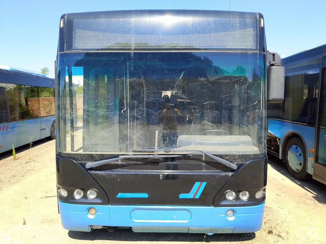 Neoplan Centroliner - Bus kota: gambar 1 Neoplan Centroliner - Bus kota: gambar 1