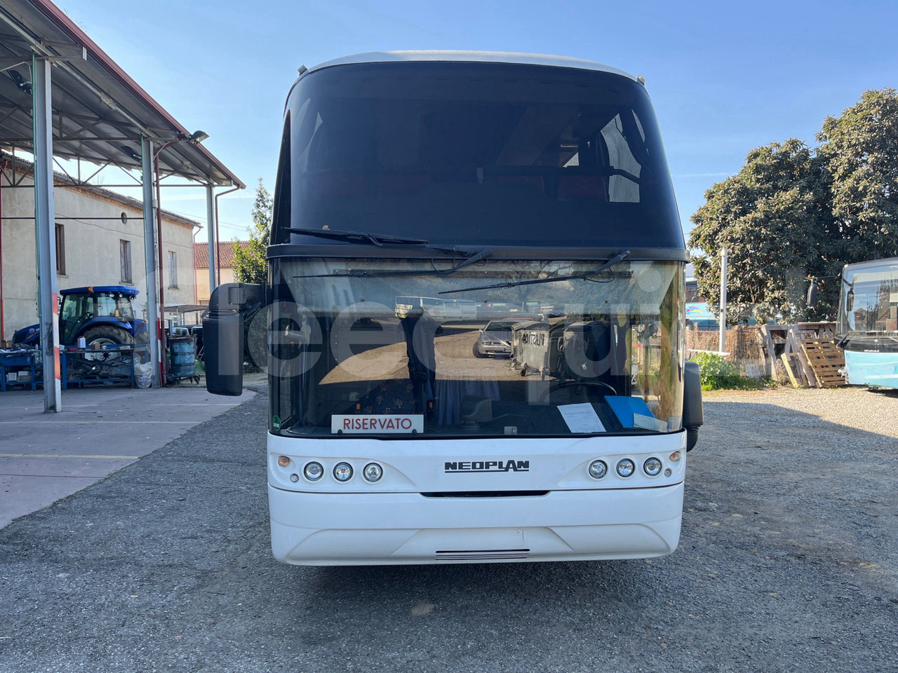 Neoplan Spaceliner - Bus pariwisata: gambar 2 Neoplan Spaceliner - Bus pariwisata: gambar 2