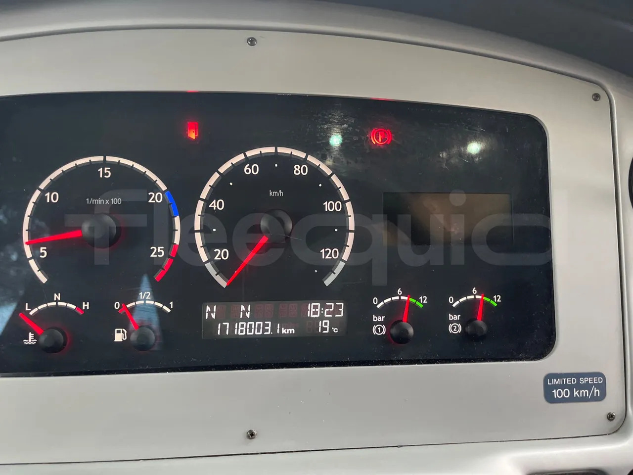 Scania Irizar K480 - Bus pariwisata: gambar 2 Scania Irizar K480 - Bus pariwisata: gambar 2