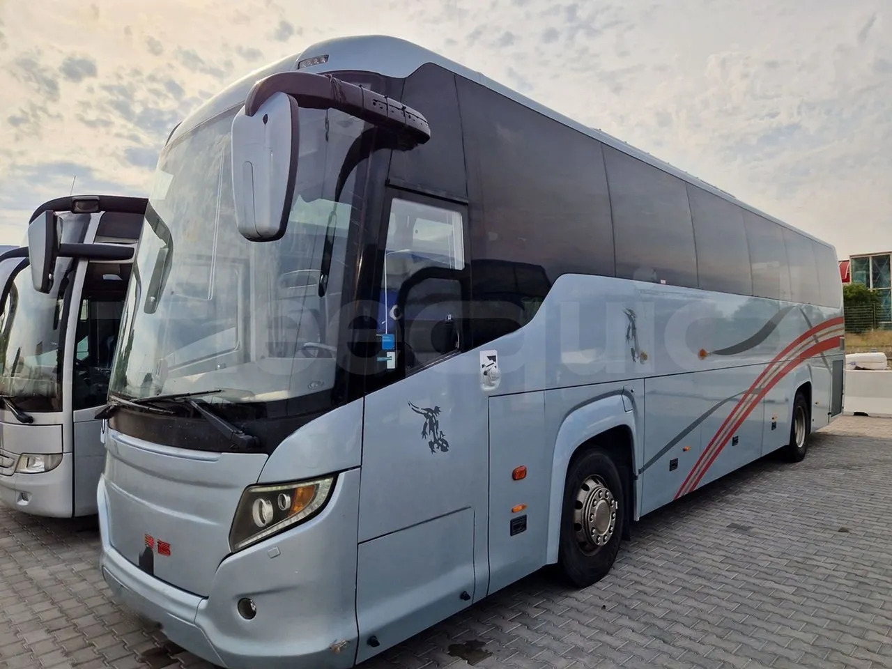Scania Touring HD - Bus pariwisata: gambar 4 Scania Touring HD - Bus pariwisata: gambar 4