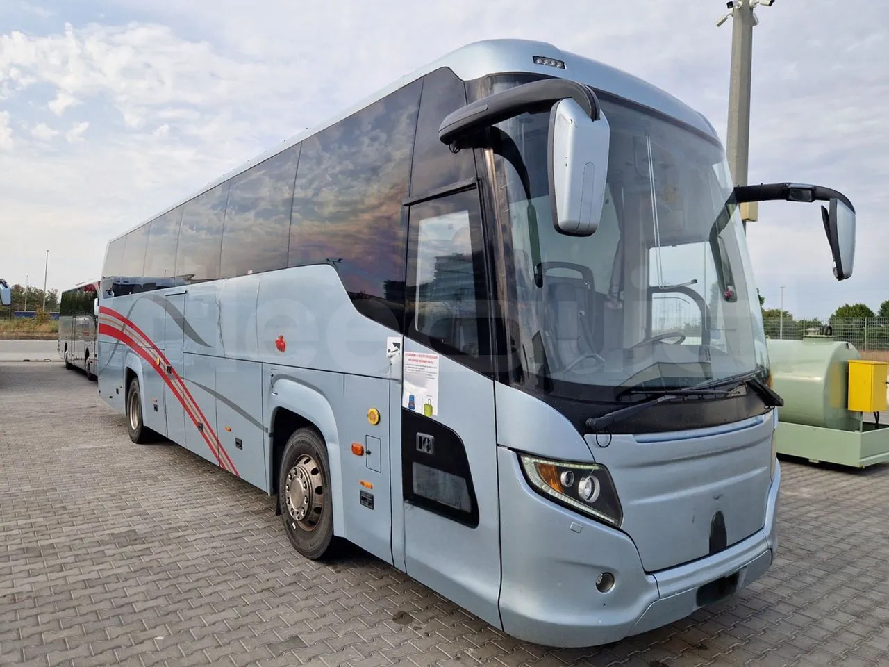 Scania Touring HD - Bus pariwisata: gambar 1 Scania Touring HD - Bus pariwisata: gambar 1