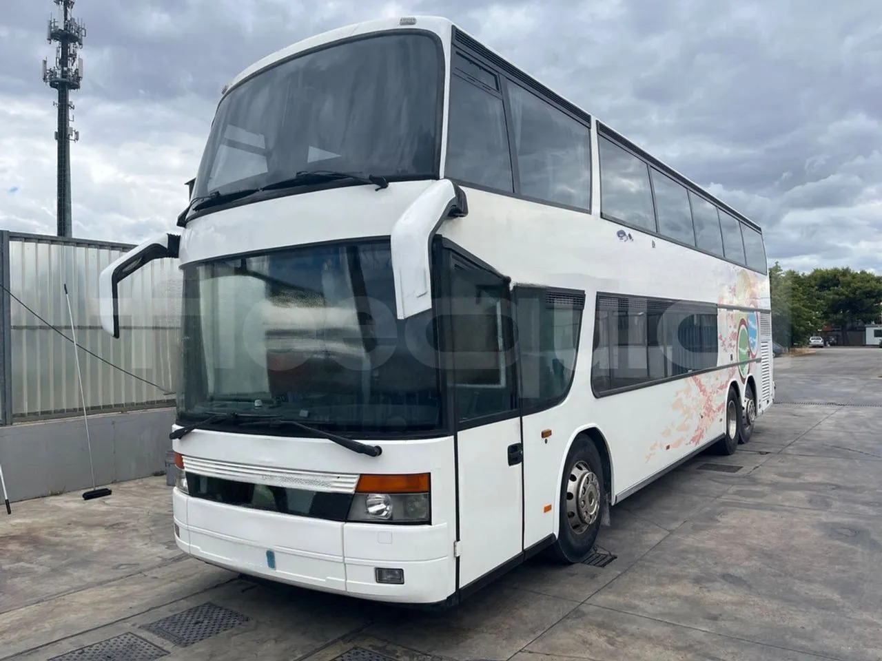Setra S328 - Bus pariwisata: gambar 4 Setra S328 - Bus pariwisata: gambar 4