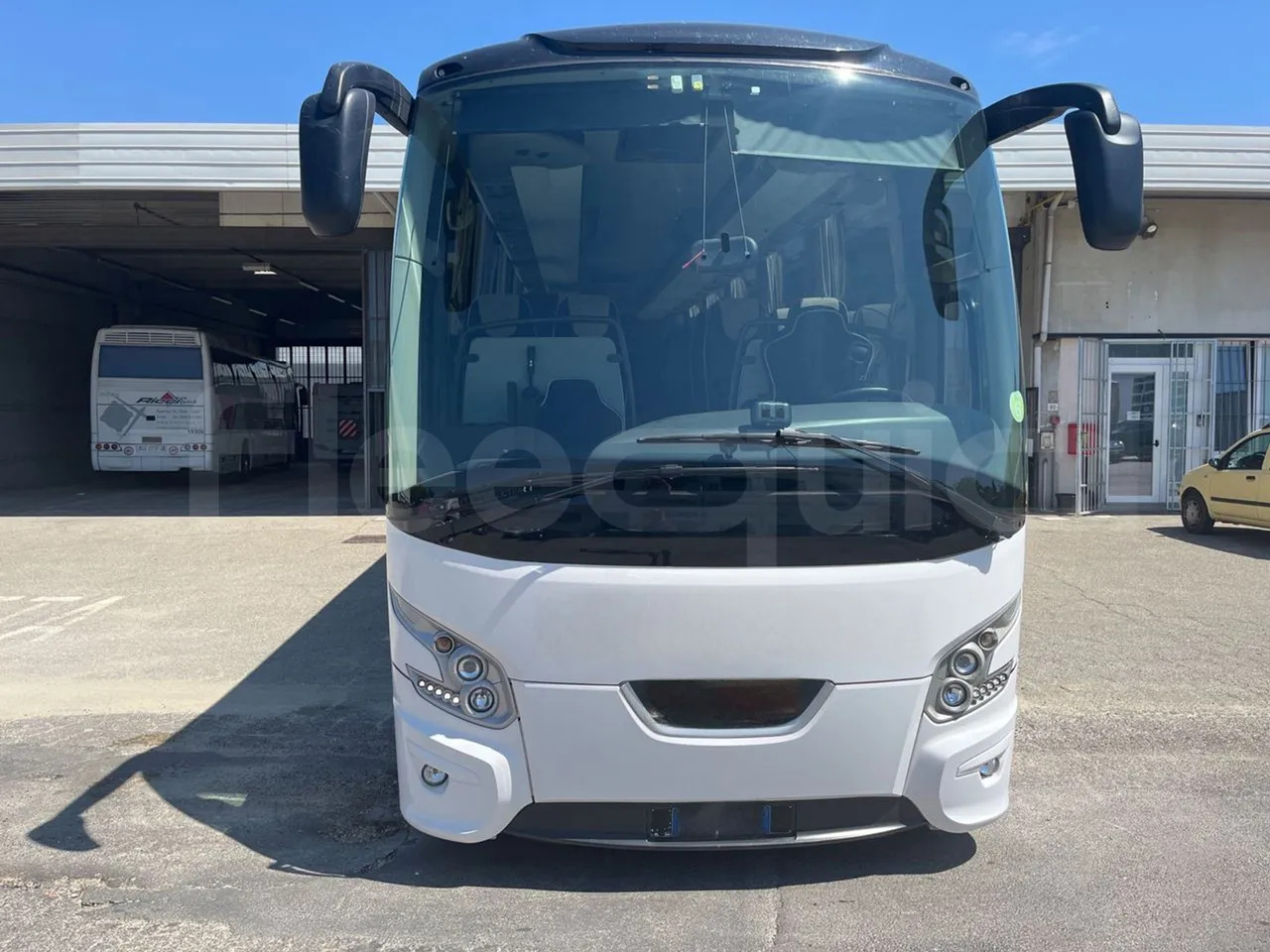 Vdl Futura - Bus pariwisata: gambar 2 Vdl Futura - Bus pariwisata: gambar 2