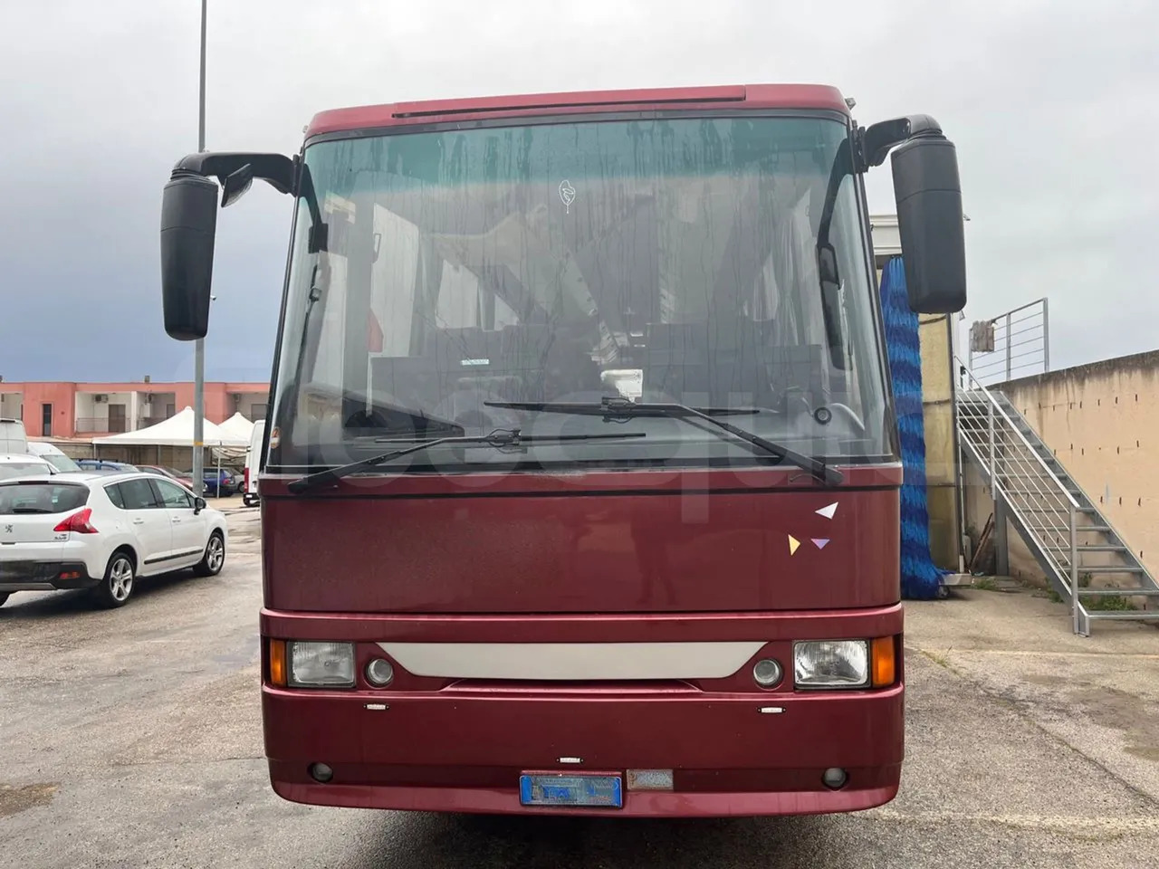 Volvo B12 - Bus pariwisata: gambar 2 Volvo B12 - Bus pariwisata: gambar 2