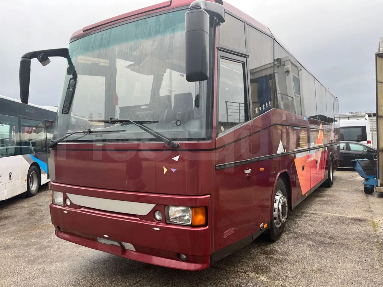Volvo B12 - Bus pariwisata: gambar 4 Volvo B12 - Bus pariwisata: gambar 4