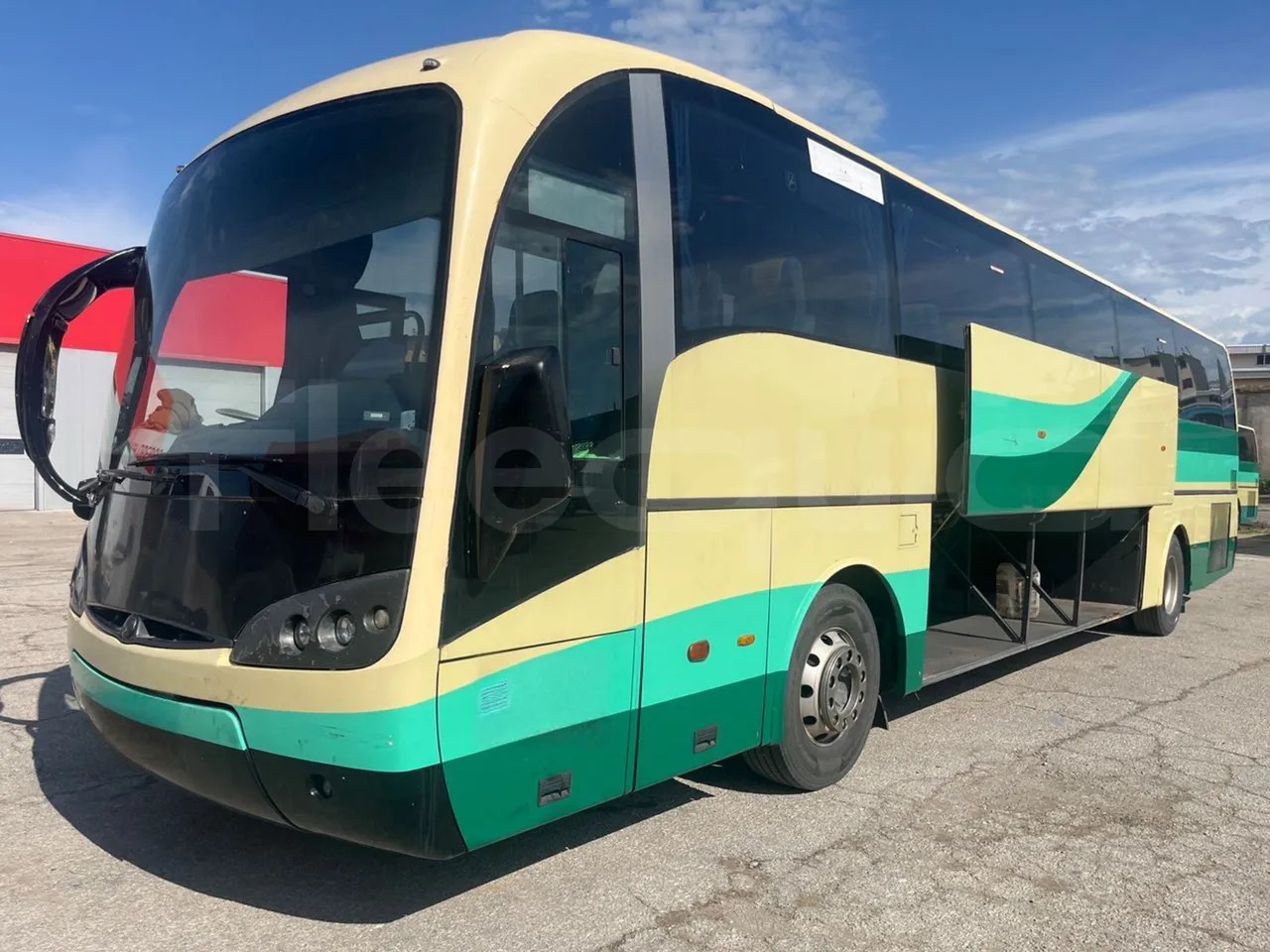 Volvo B12BER - Bus pariwisata: gambar 4 Volvo B12BER - Bus pariwisata: gambar 4