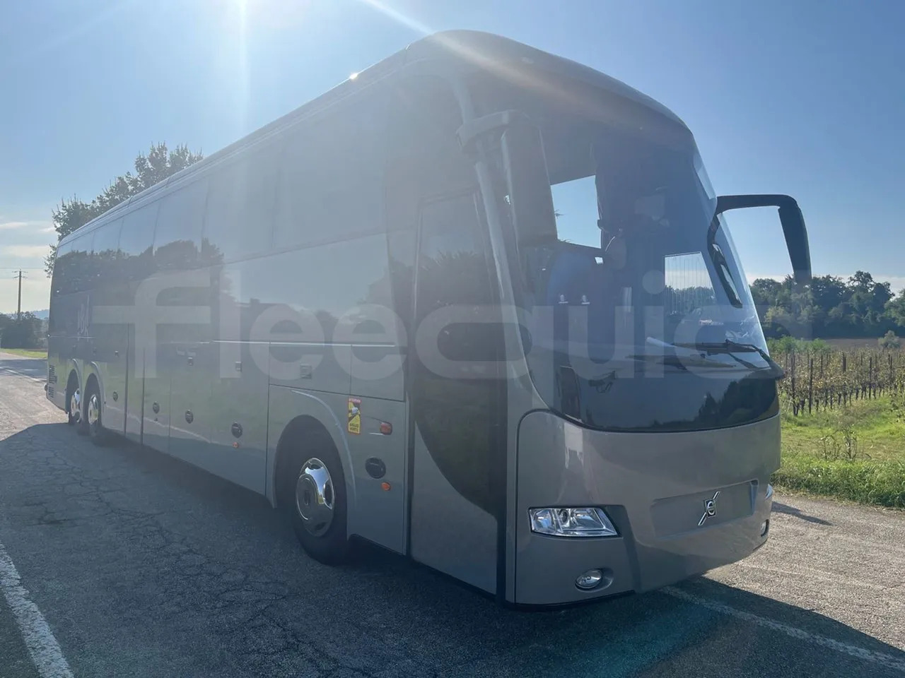 Volvo Barbi Genesis - Bus pariwisata: gambar 1 Volvo Barbi Genesis - Bus pariwisata: gambar 1