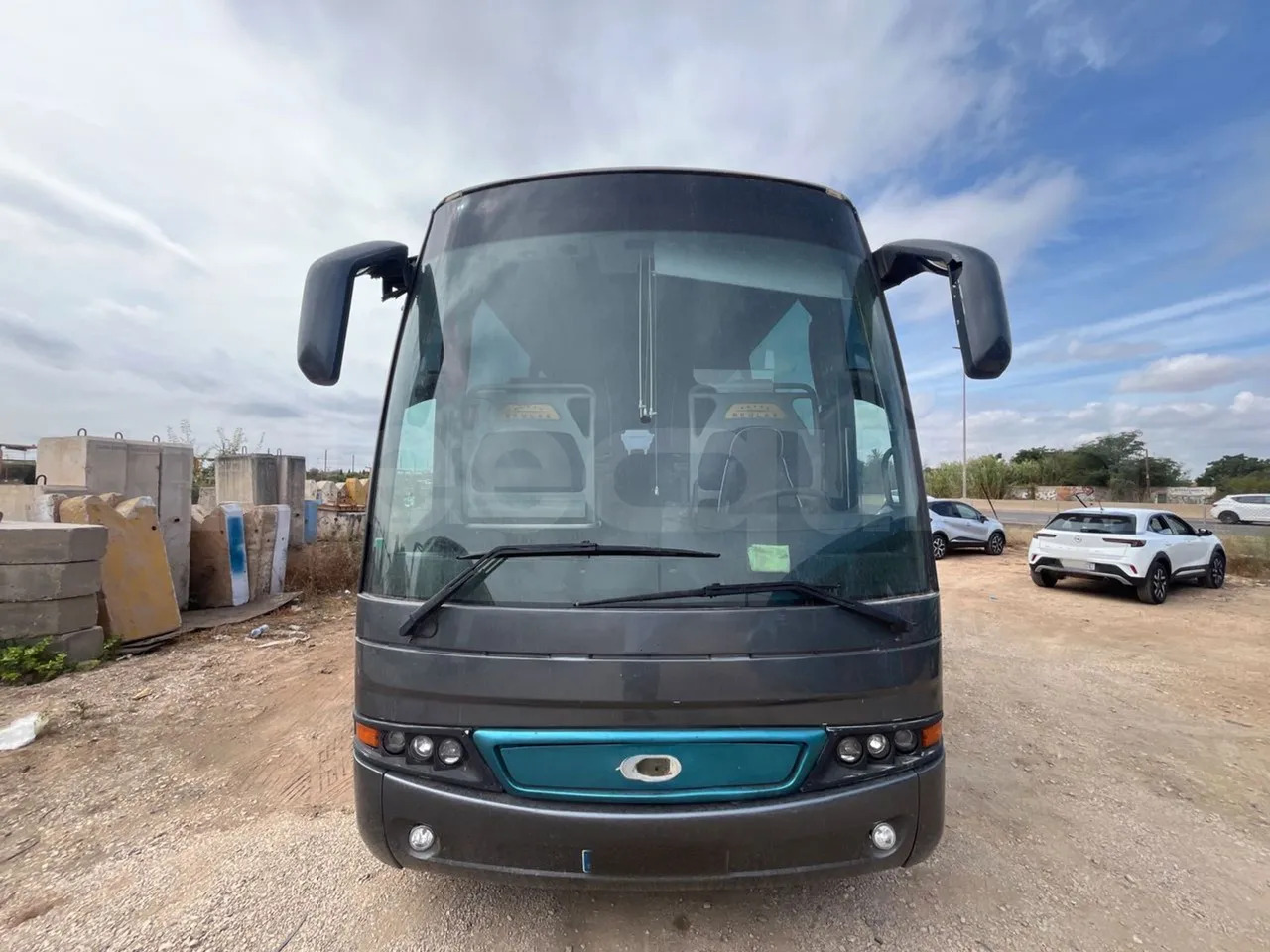 Volvo Eurostar E - Bus pariwisata: gambar 2 Volvo Eurostar E - Bus pariwisata: gambar 2