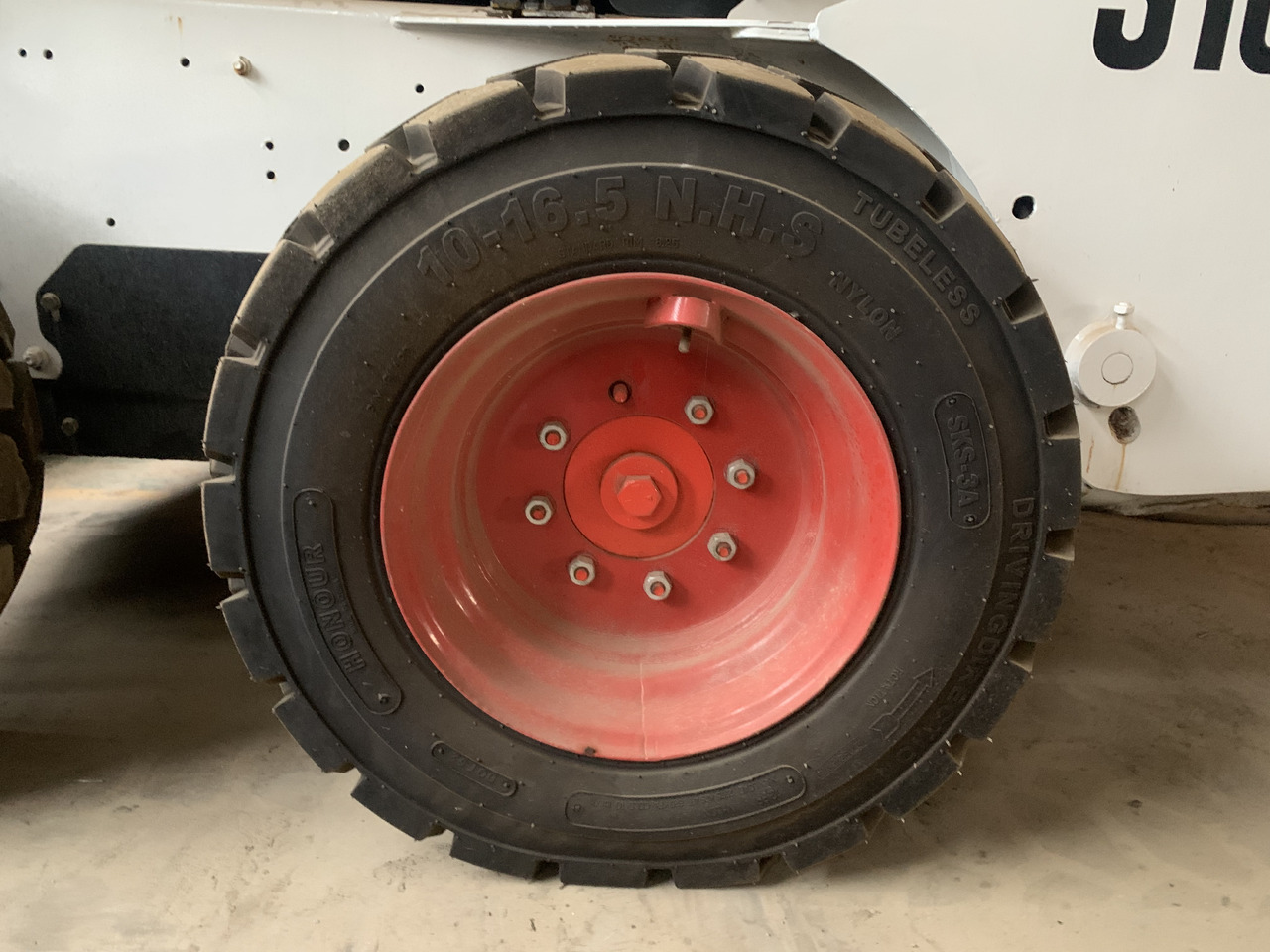 BOBCAT S185 - Skid steer: gambar 3 BOBCAT S185 - Skid steer: gambar 3