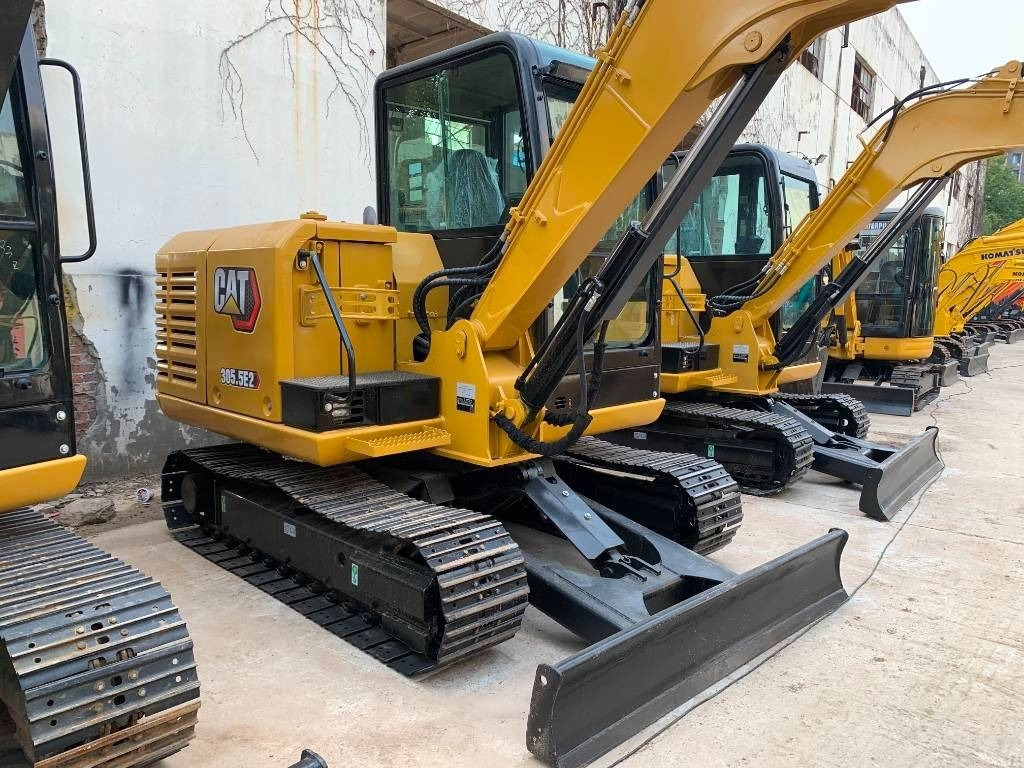 CAT 305.5E2 - Ekskavator perayap: gambar 3 CAT 305.5E2 - Ekskavator perayap: gambar 3
