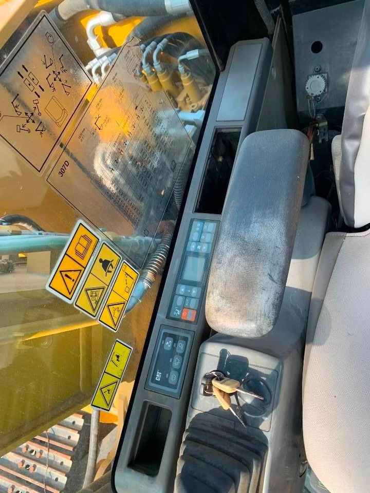 CAT 307D - Ekskavator mini: gambar 3 CAT 307D - Ekskavator mini: gambar 3