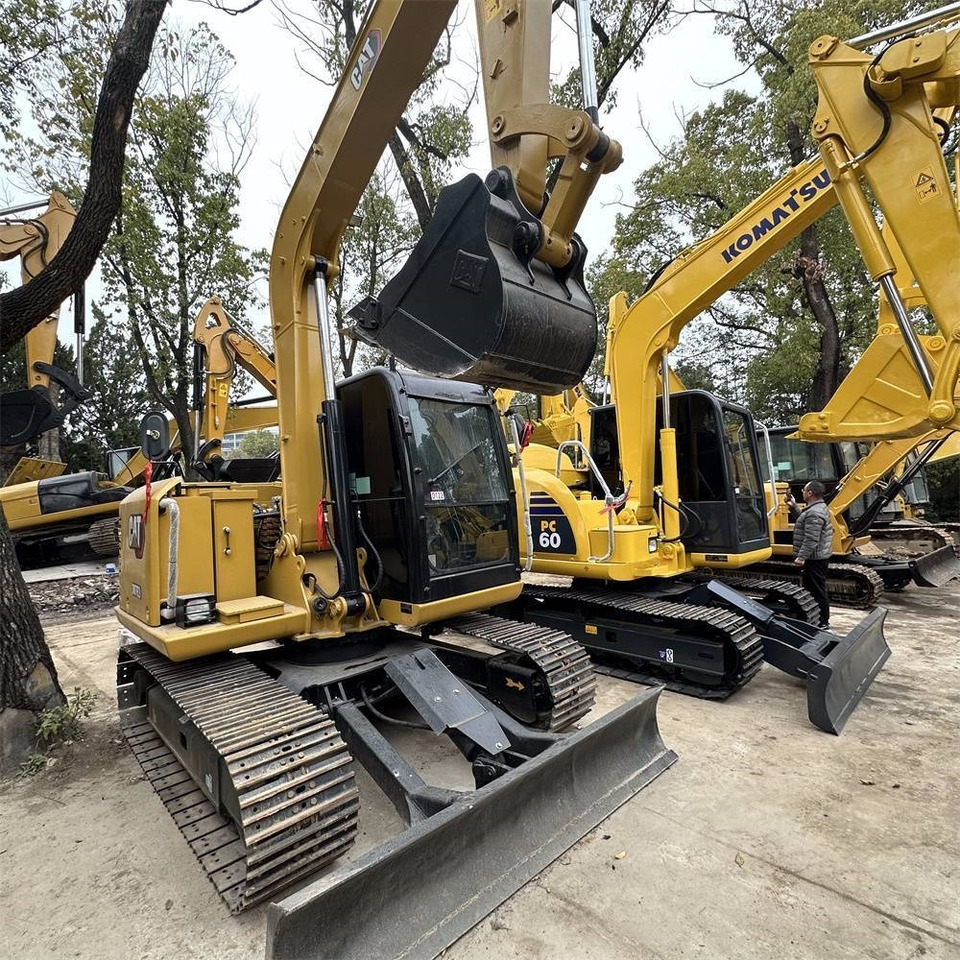 CAT 307E2 - Ekskavator perayap: gambar 1 CAT 307E2 - Ekskavator perayap: gambar 1