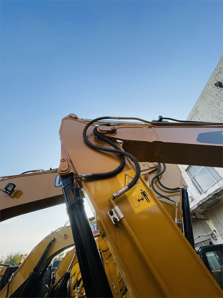 Ekskavator perayap CAT 312 2gc: gambar 8