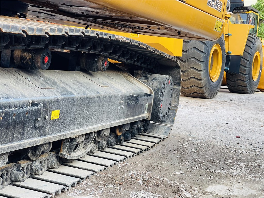 Ekskavator CAT 320D2 L: gambar 22
