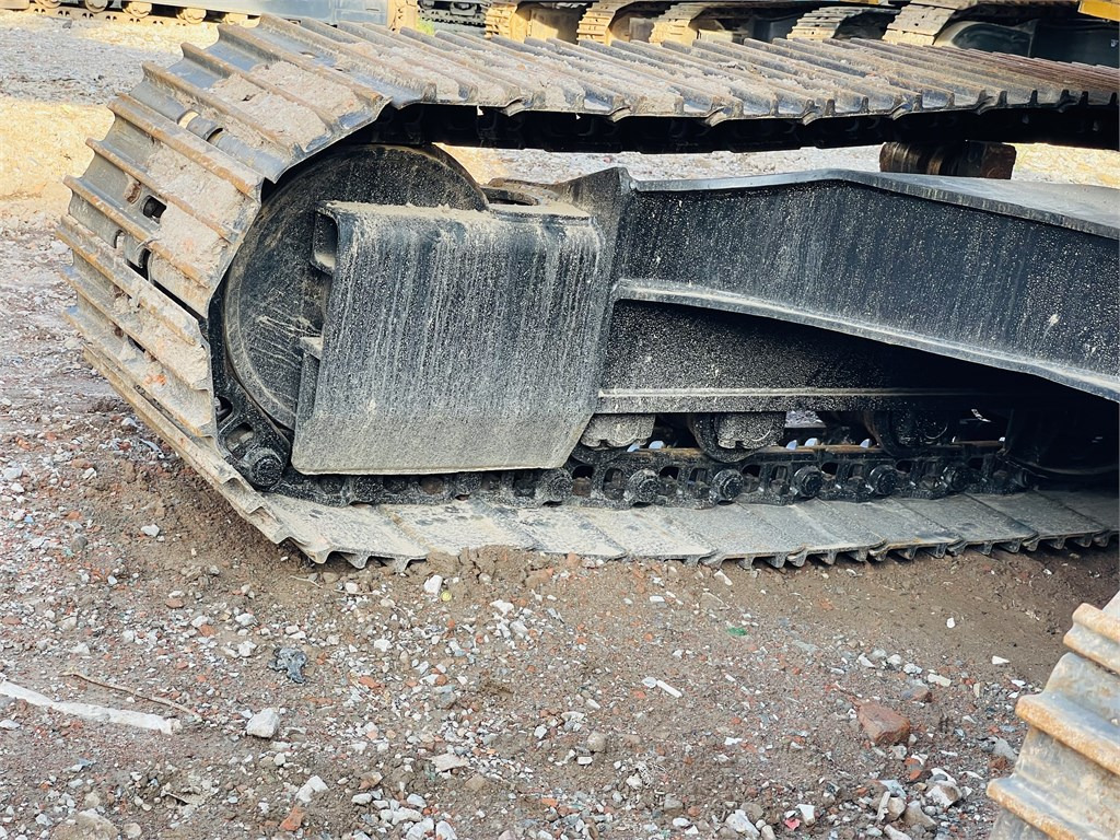 Ekskavator CAT 320D2 L: gambar 23