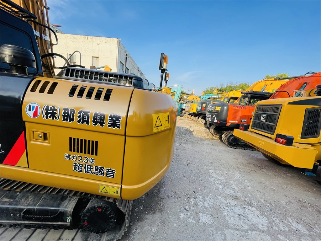 Ekskavator CAT 320D2 L: gambar 6
