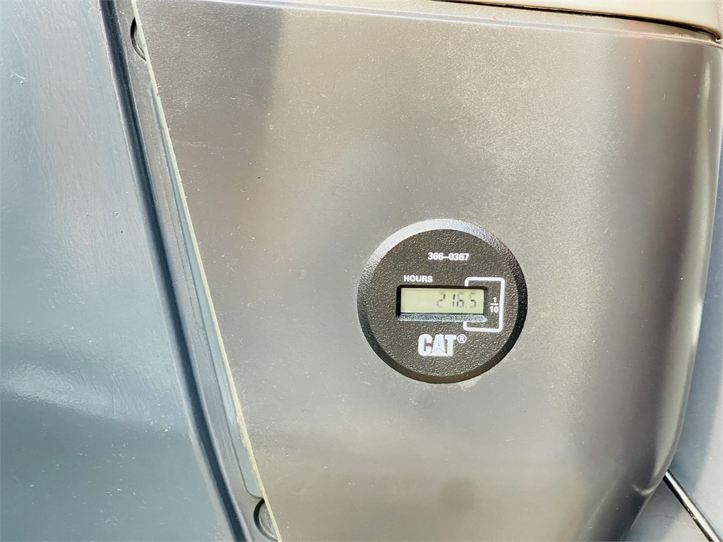 Ekskavator CAT 320D2 L: gambar 20