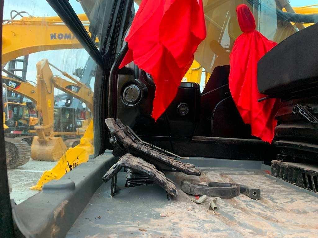 CAT 325 D - Ekskavator perayap: gambar 5 CAT 325 D - Ekskavator perayap: gambar 5