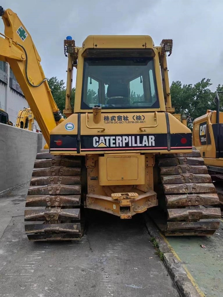 CAT D5N - Bulldozer: gambar 5 CAT D5N - Bulldozer: gambar 5