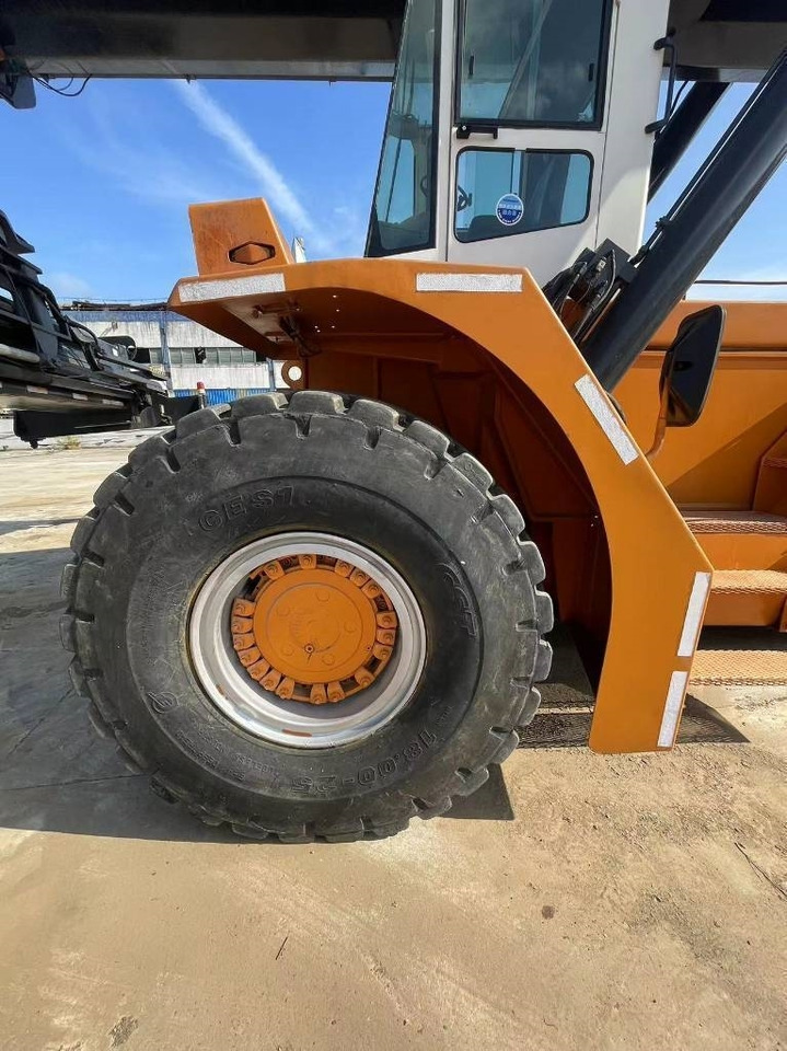 Skid steer CVS Ferrari 278.6: gambar 7