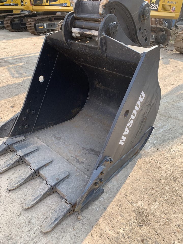 DOOSAN DX300LC-9C - Ekskavator roda: gambar 3 DOOSAN DX300LC-9C - Ekskavator roda: gambar 3