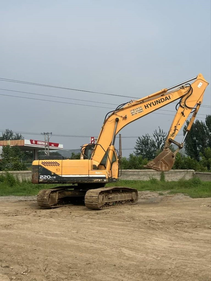 Hyundai R220-9S - Ekskavator perayap: gambar 2 Hyundai R220-9S - Ekskavator perayap: gambar 2