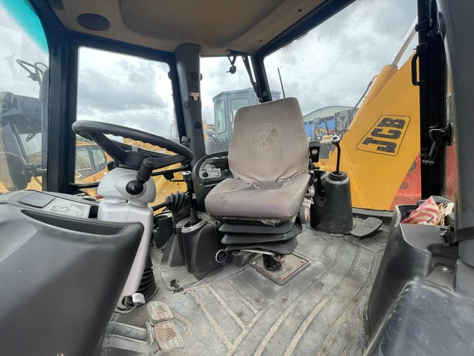 JCB 3CX - Backhoe loader: gambar 2 JCB 3CX - Backhoe loader: gambar 2
