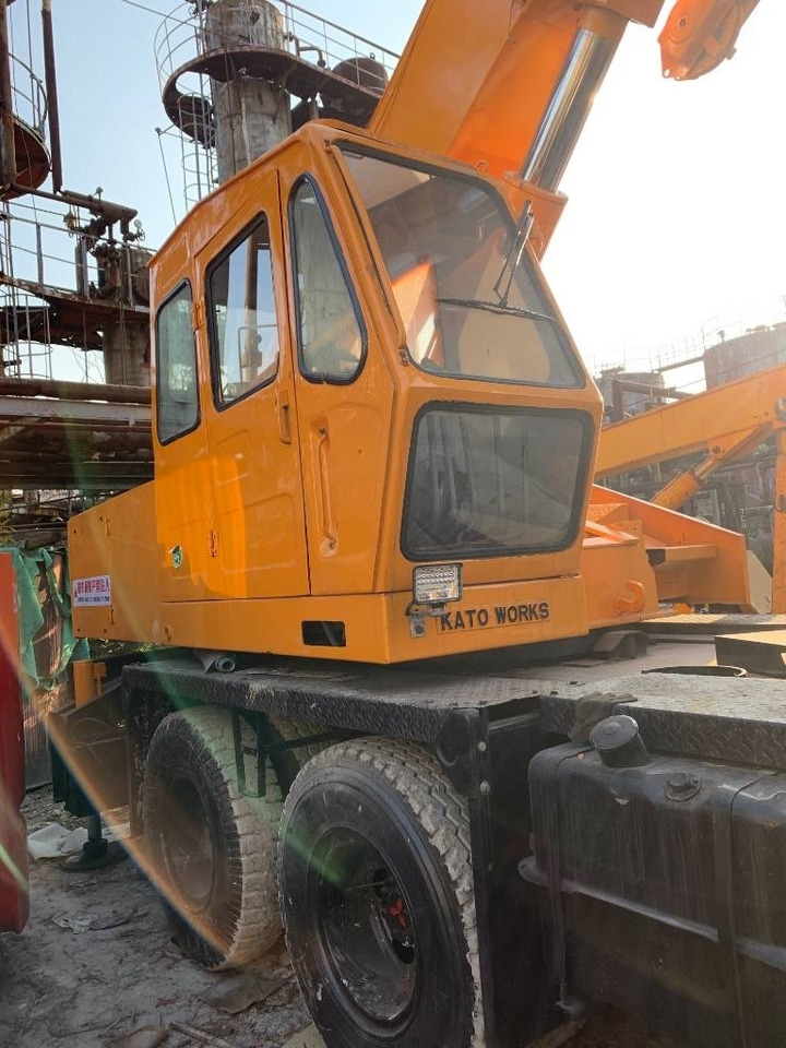 KATO NK 250 E - Derek semua medan: gambar 2 KATO NK 250 E - Derek semua medan: gambar 2