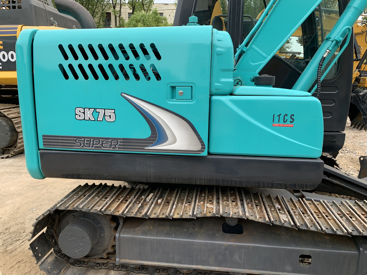 KOBELCO sk75-8 - Ekskavator mini: gambar 3 KOBELCO sk75-8 - Ekskavator mini: gambar 3