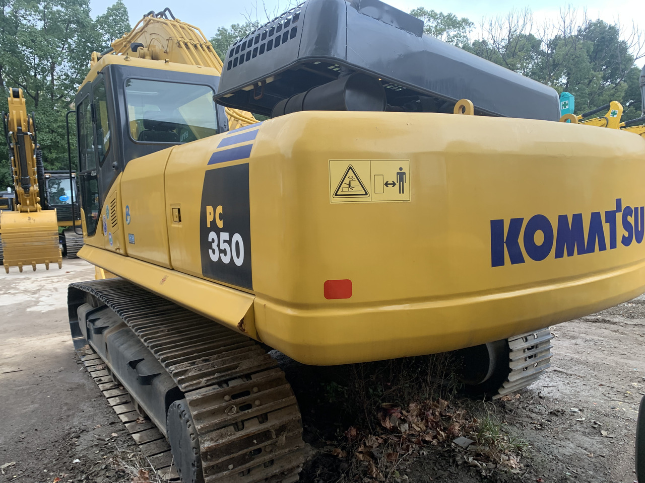KOMATSU PC350-7 - Ekskavator perayap: gambar 2 KOMATSU PC350-7 - Ekskavator perayap: gambar 2