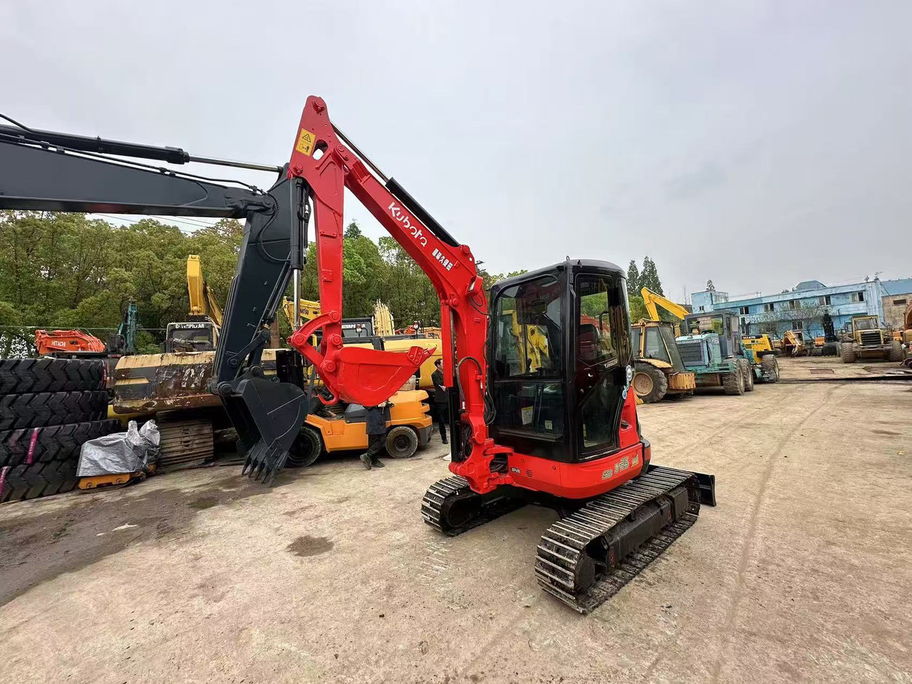 KUBOTA U35 - Ekskavator mini: gambar 2 KUBOTA U35 - Ekskavator mini: gambar 2
