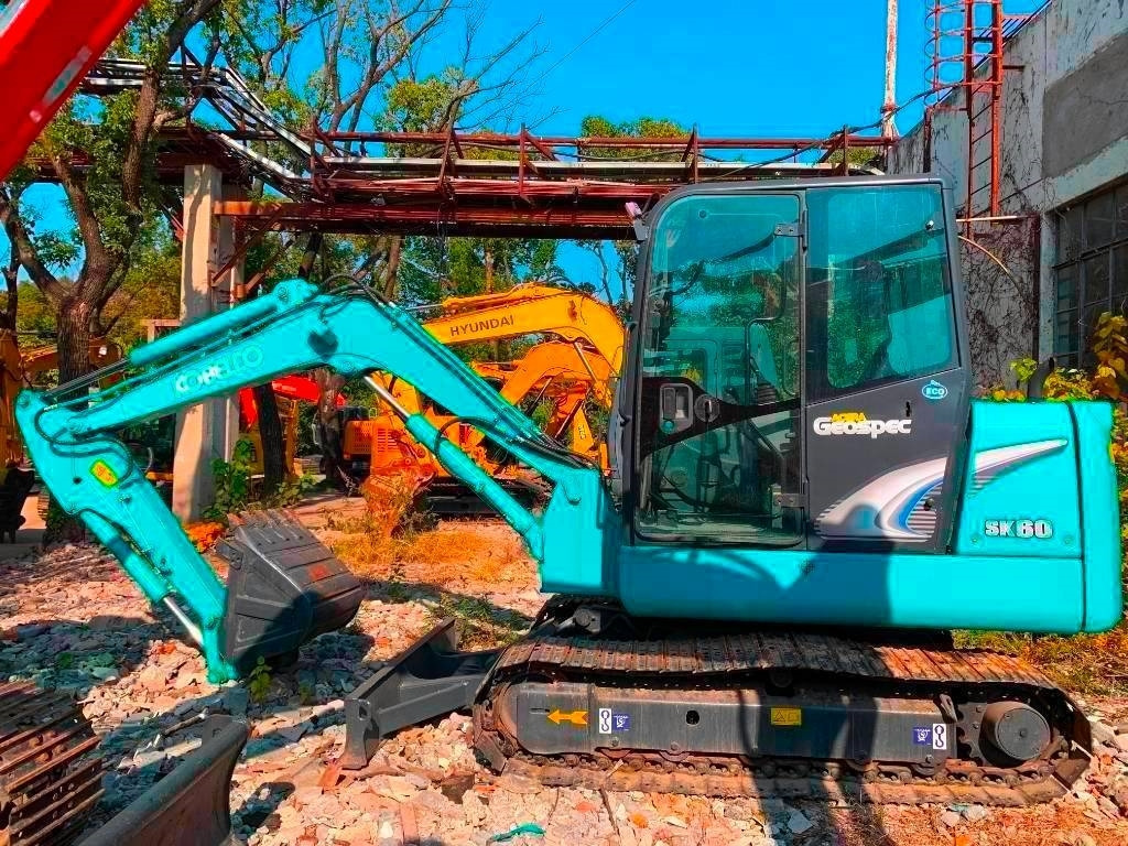Kobelco SK 60 - Ekskavator perayap: gambar 1 Kobelco SK 60 - Ekskavator perayap: gambar 1