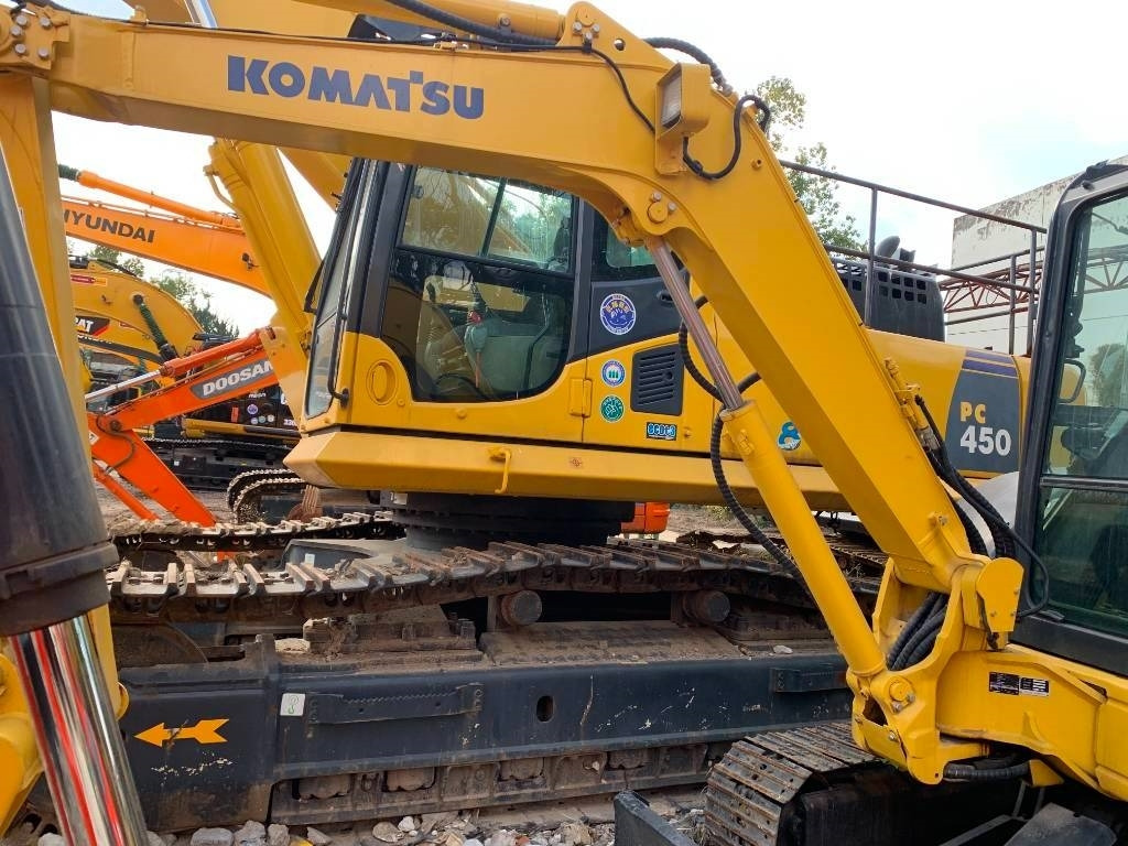Komatsu PC 450 - Ekskavator perayap: gambar 2 Komatsu PC 450 - Ekskavator perayap: gambar 2