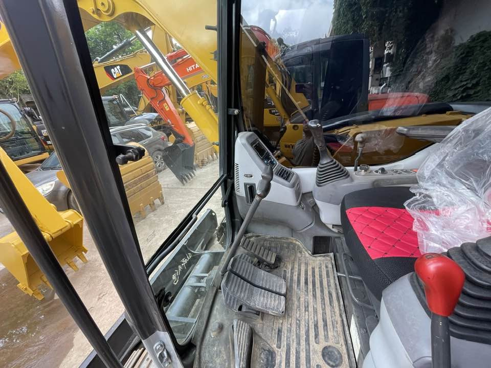 Ekskavator mini Komatsu PC78MR-6: gambar 8