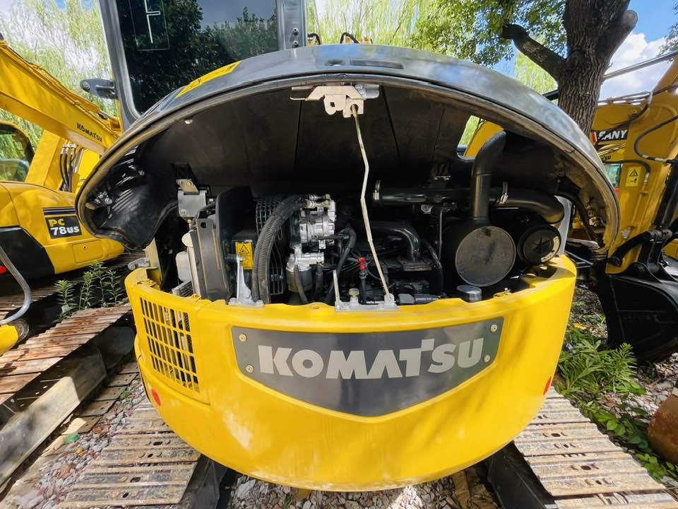 Komatsu PC78US-11 - Ekskavator mini: gambar 5 Komatsu PC78US-11 - Ekskavator mini: gambar 5