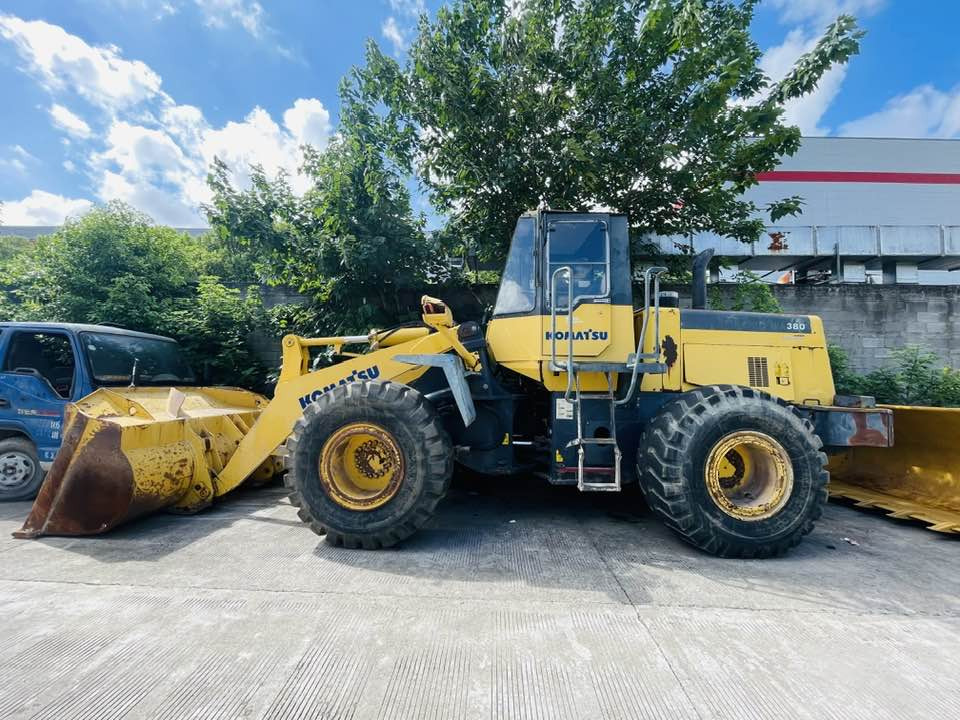 Komatsu WA380-8 - Wheel loader: gambar 1 Komatsu WA380-8 - Wheel loader: gambar 1