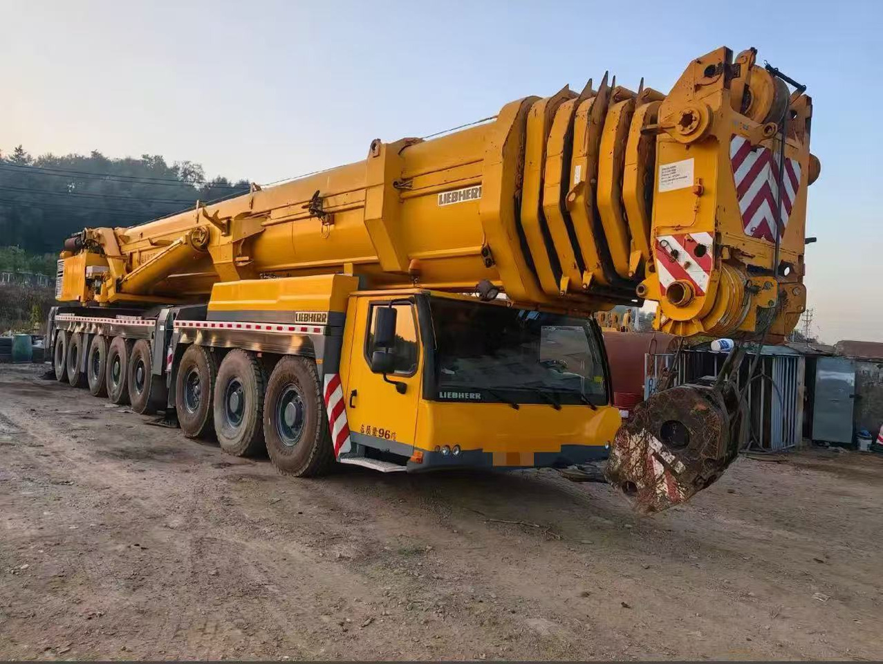 LIEBHERR LTM 1500-8.1 - Derek semua medan: gambar 4 LIEBHERR LTM 1500-8.1 - Derek semua medan: gambar 4