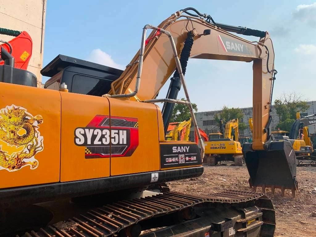 Sany SY 235 H - Ekskavator perayap: gambar 2 Sany SY 235 H - Ekskavator perayap: gambar 2