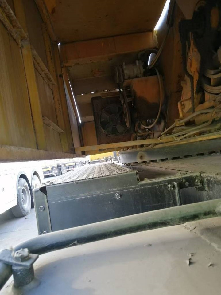 Tadano TL 300 E - Derek bergerak: gambar 4 Tadano TL 300 E - Derek bergerak: gambar 4