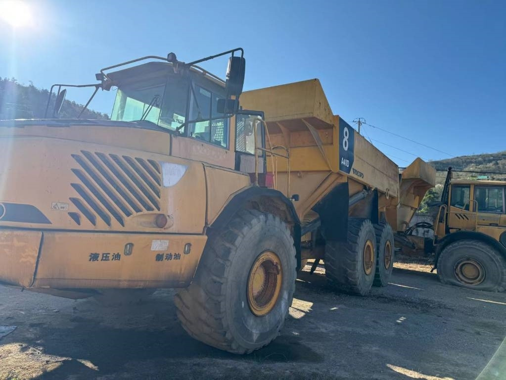 Volvo A 40 D - Tempat sampah artikulasi: gambar 3 Volvo A 40 D - Tempat sampah artikulasi: gambar 3