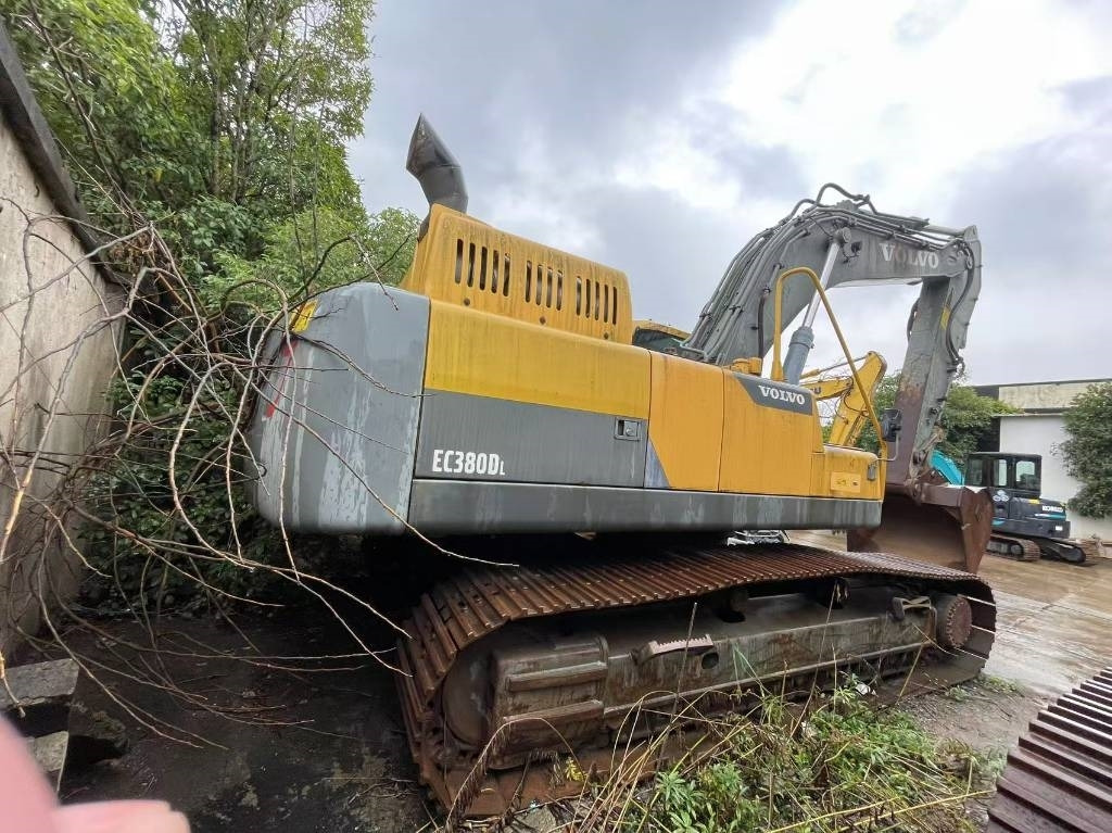 Volvo EC 380 D L - Ekskavator perayap: gambar 2 Volvo EC 380 D L - Ekskavator perayap: gambar 2