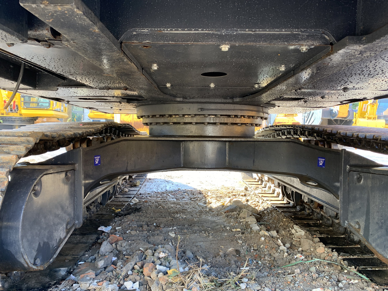 Volvo EC210D - Ekskavator roda: gambar 3 Volvo EC210D - Ekskavator roda: gambar 3