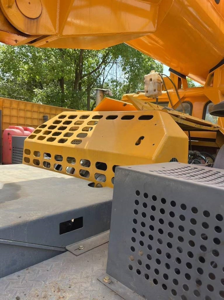 XCMG QY70K-II  - Derek semua medan: gambar 4 XCMG QY70K-II  - Derek semua medan: gambar 4