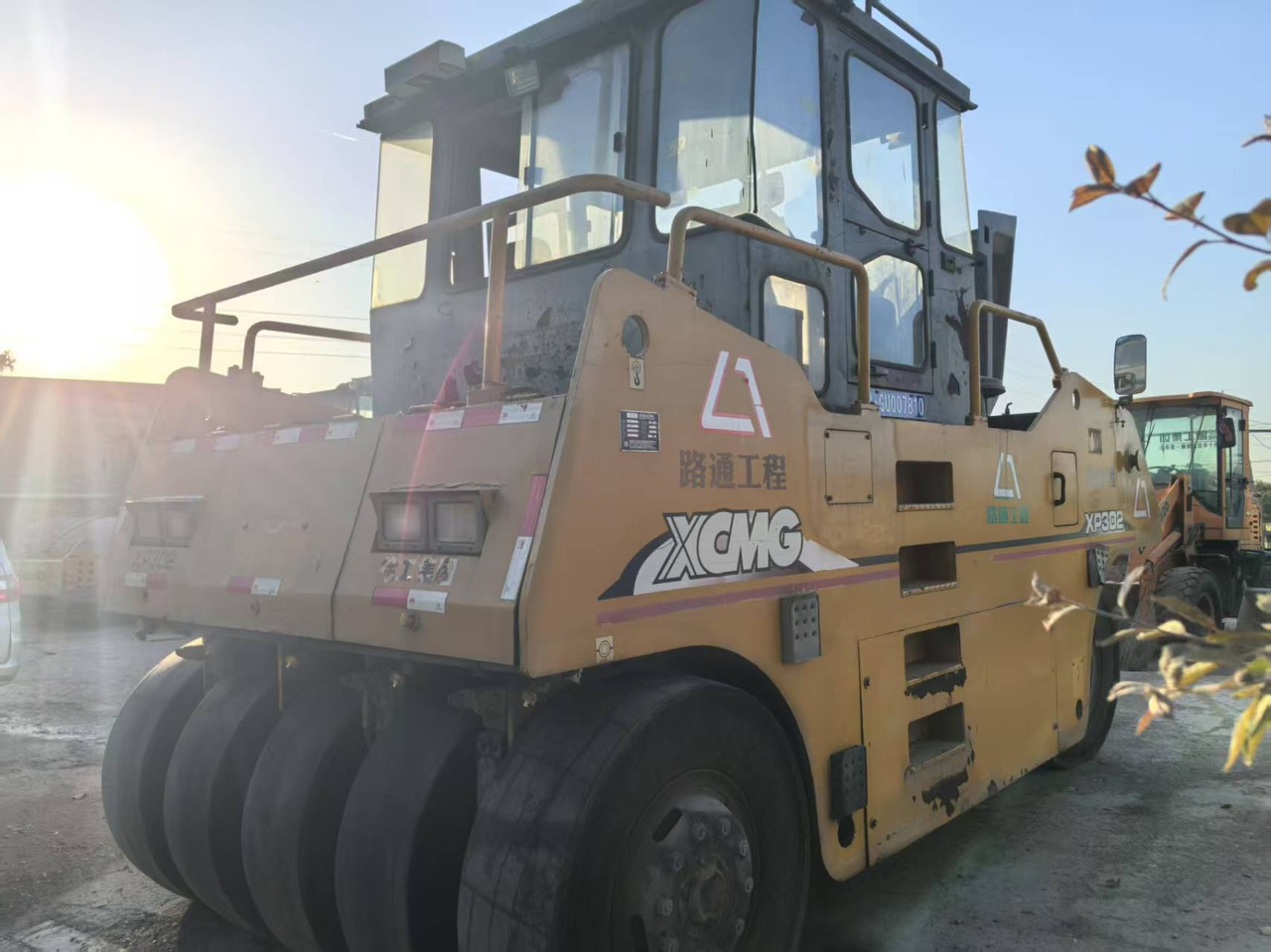 XCMG XP302 - Roller jalan: gambar 4 XCMG XP302 - Roller jalan: gambar 4