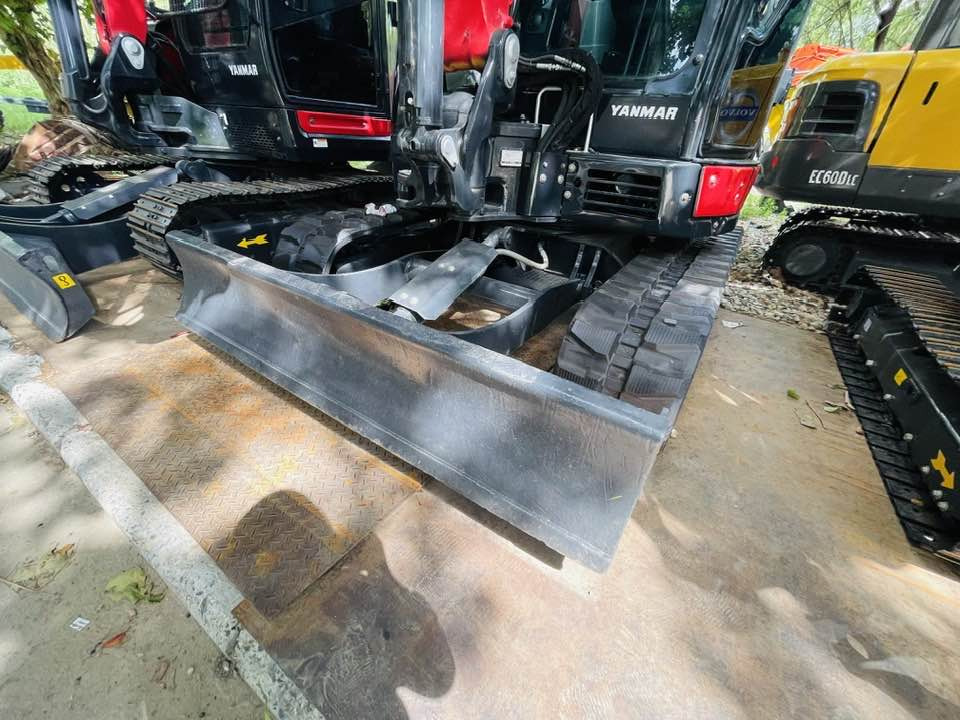 Yanmar ViO55 - Ekskavator mini: gambar 2 Yanmar ViO55 - Ekskavator mini: gambar 2