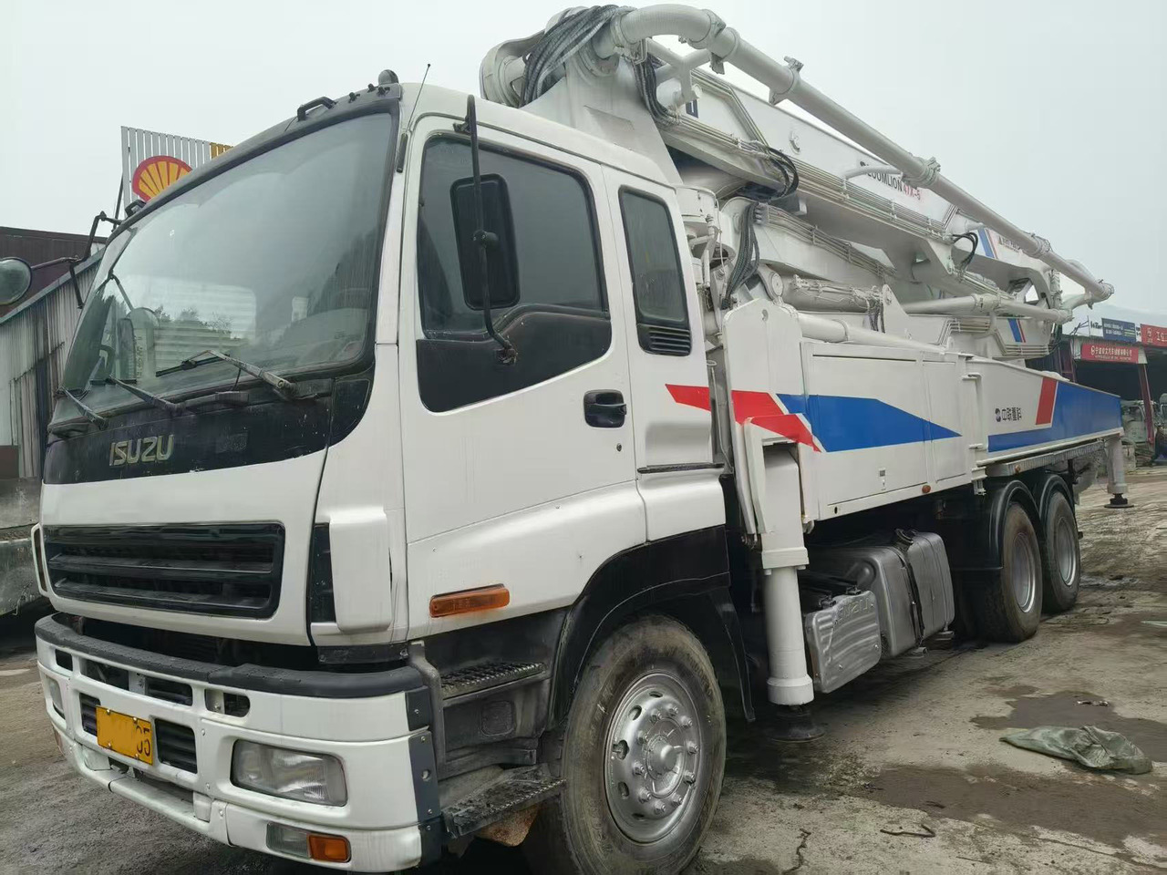 ZOOMLION ZLJ5335THB - Truk pompa beton: gambar 1 ZOOMLION ZLJ5335THB - Truk pompa beton: gambar 1